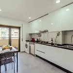 Glam 2 Bedroom In * Massama