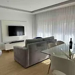 Glam 2 Bedroom In Appartement *