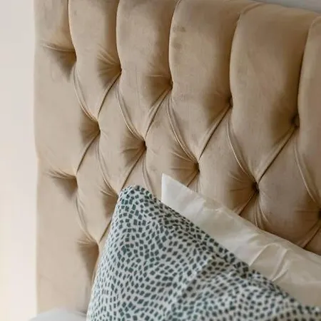 Apartamento Glam 2 Bedroom In Massama