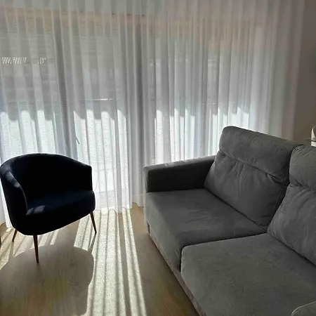 Glam 2 Bedroom In